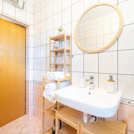 Beautiful In With Wifi Holiday home
