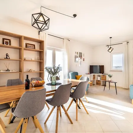 Σπίτι διακοπών Beautiful In With Wifi Slivnica