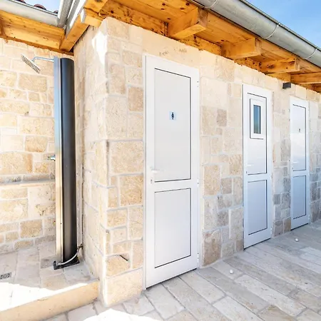 Beautiful In With Wifi *